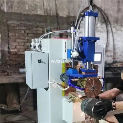 Yuvarlanan dikiş kaynak makinesinin bakımı